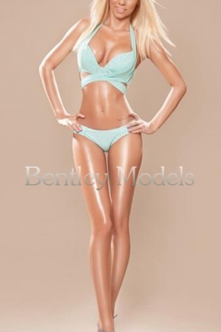 London Blond Escort